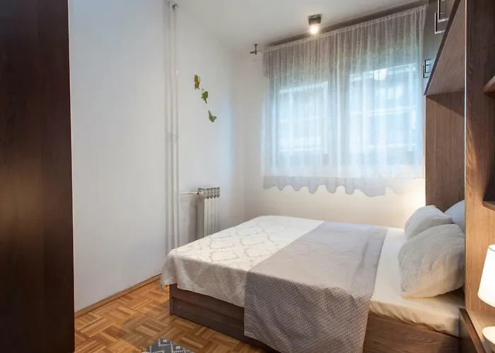 Iva Apartmán